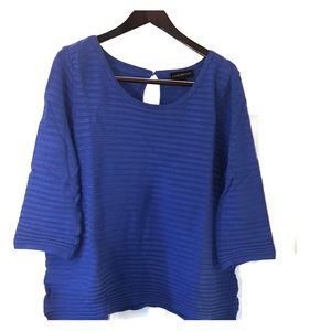 18/20 Lane Bryant Keyhole Back Sweater, 3/4 Sleeve